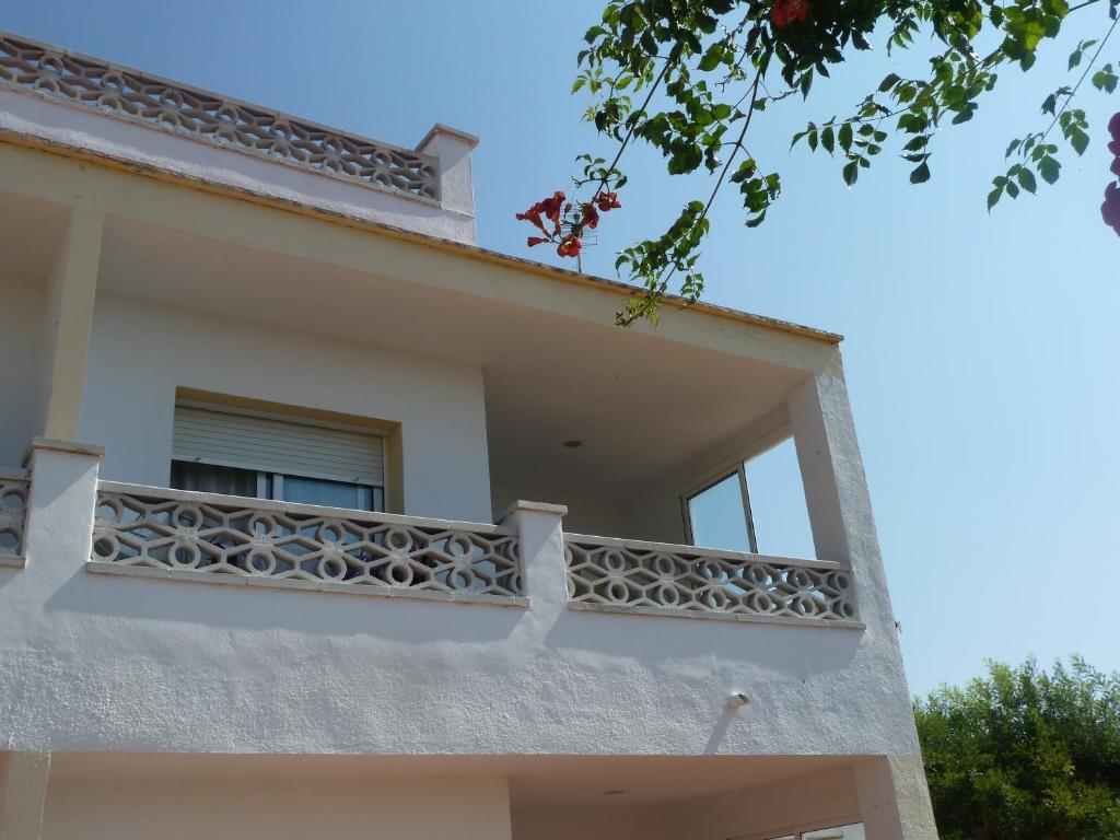 Apartamentos Famara 료렛 드 마르 객실 사진