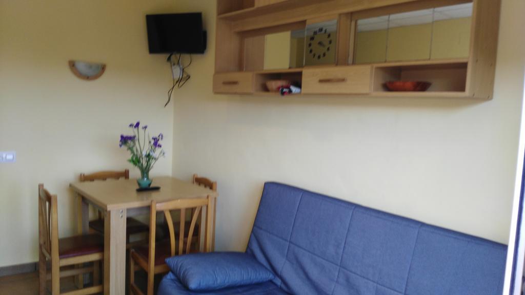 Apartamentos Famara 료렛 드 마르 외부 사진